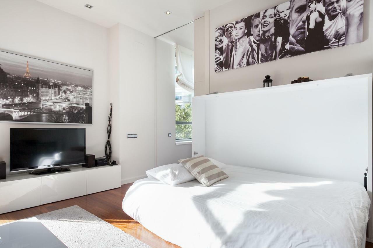 Uma Suites Passeig De Gracia 16 Barcelona Zewnętrze zdjęcie