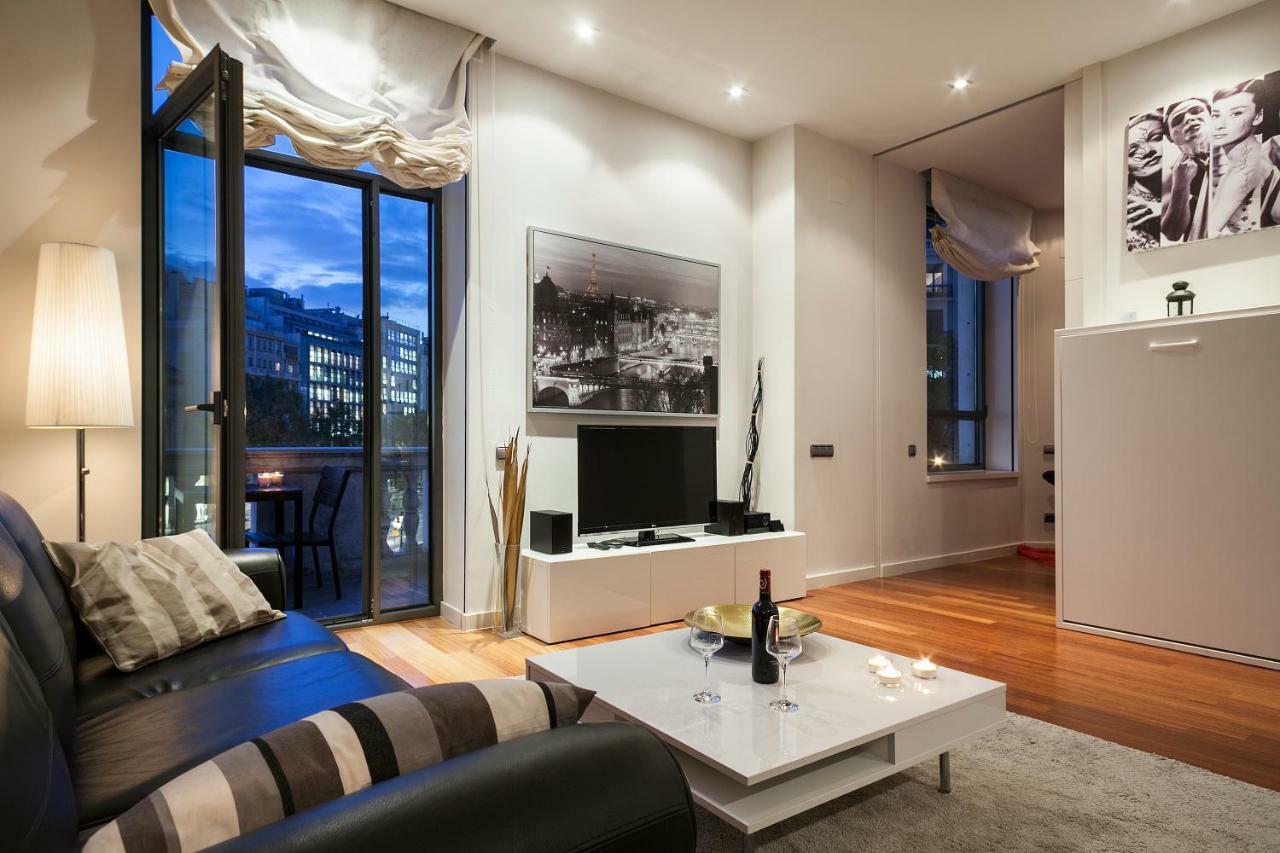 Uma Suites Passeig De Gracia 16 Barcelona Zewnętrze zdjęcie