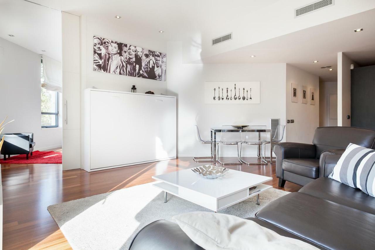 Uma Suites Passeig De Gracia 16 Barcelona Zewnętrze zdjęcie